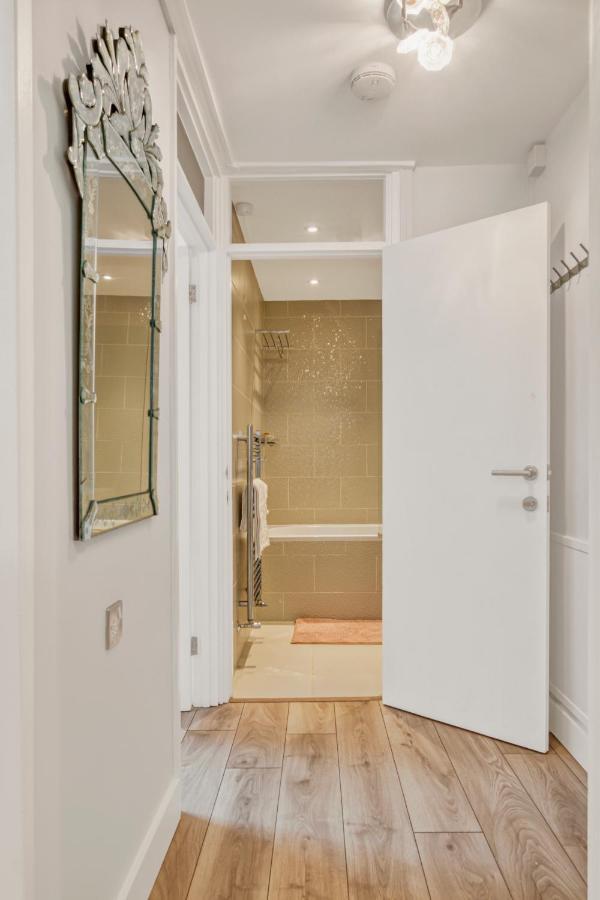 Homely 1Bed Apartment Vauxhall London Luaran gambar